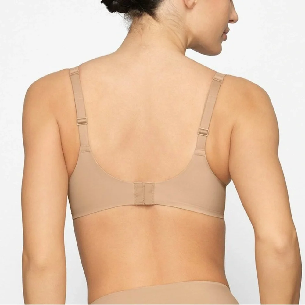 SKIMS Smoothing‎ Intimates Unlined Full Coverage Bra Clay - Picture 2 of 5